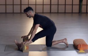 How To Stretch Hamstrings